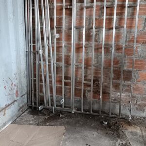 Reja acero inoxidable 200x158cms - Usada